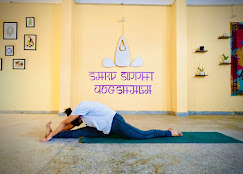  Energetic yoga drop-in classes, guided by instructors Yogi Vishal Gaur and Himani Gaur
